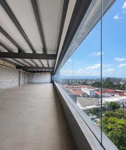 Penthouse en Venta - Edificio Renovati — Clínica en Venta en Renovati, Zona 10, Guatemala, Ciudad — foto 2 de 3