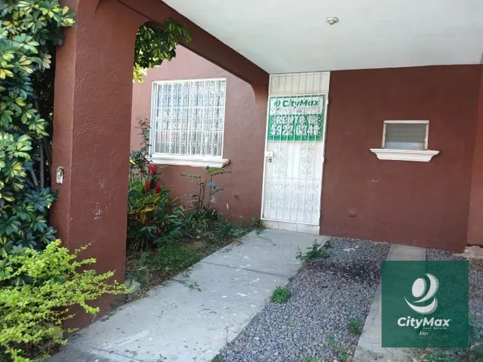 Casa en venta en Colinas del Paraiso , San Miguel Petapa — Casa en Venta en San Miguel Petapa, Guatemala, Ciudad — foto 1 de 8