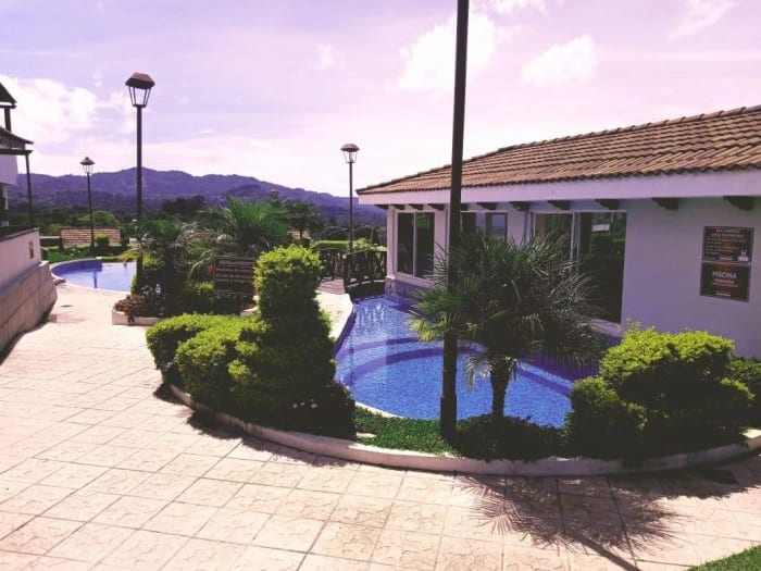 Casa en Renta - KM 30 CAES - Alamendas de Santo Domingo — Casa en Alquiler en Alamedas de Santo Domingo, Carretera a El Salvador, Guatemala, Ciudad — foto 1 de 13