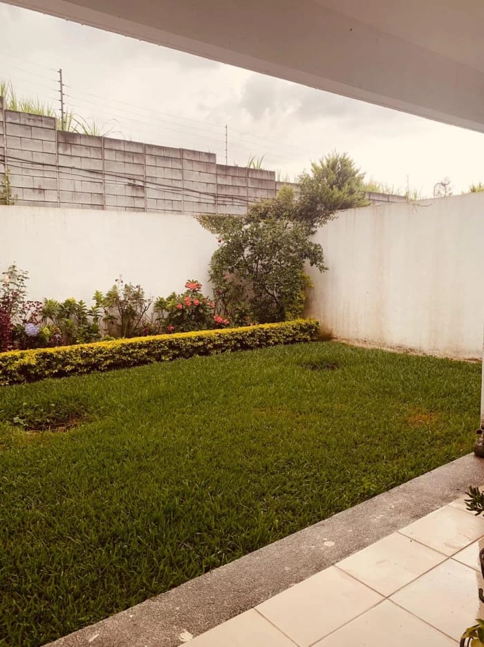 Casa en Renta - KM 30 CAES - Alamendas de Santo Domingo — Casa en Alquiler en Alamedas de Santo Domingo, Carretera a El Salvador, Guatemala, Ciudad — foto 8 de 13