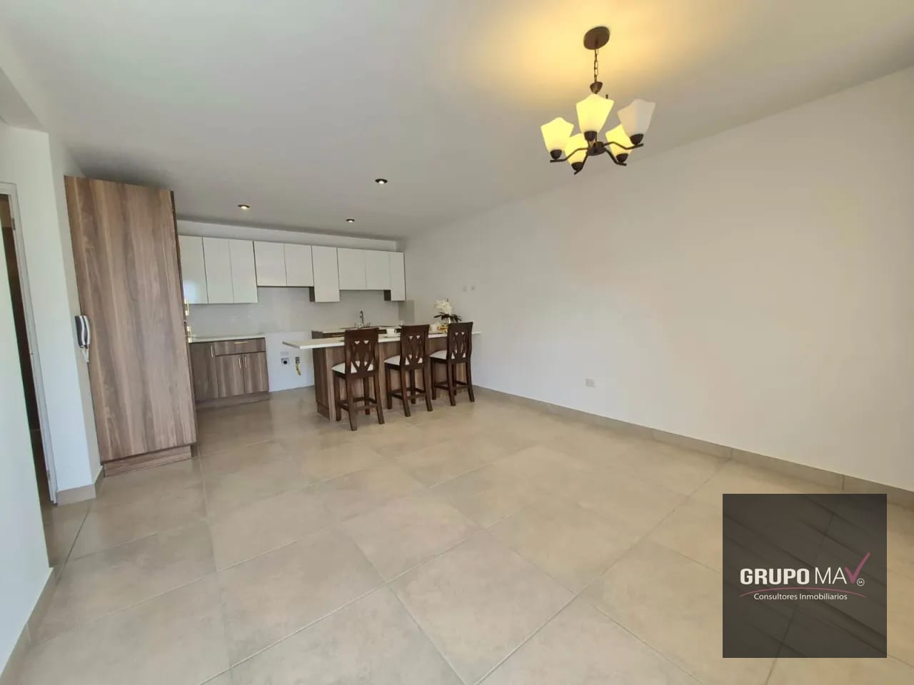 Casa CAES Residencial Lo de Valdez Km 20.5 Sn. José Pínula — Casa en Venta en San José Pinula, Guatemala, Ciudad — foto 2 de 10
