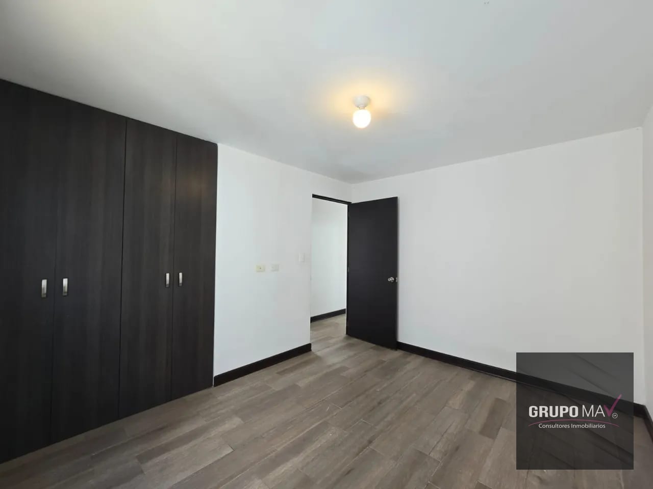 Apartamento Edificio Villas Granada II Santa Catarina Pínula — Apartamento en Venta en Santa Catarina Pinula, Guatemala, Ciudad — foto 5 de 12