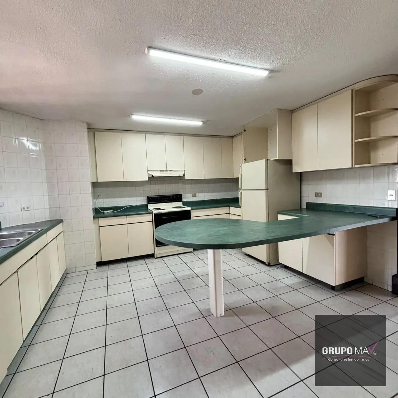 Apartamento en Zona 10 A la par de C.C La Estación +1 — Apartamento en Alquiler en Zona 10, Guatemala, Ciudad — foto 4 de 11
