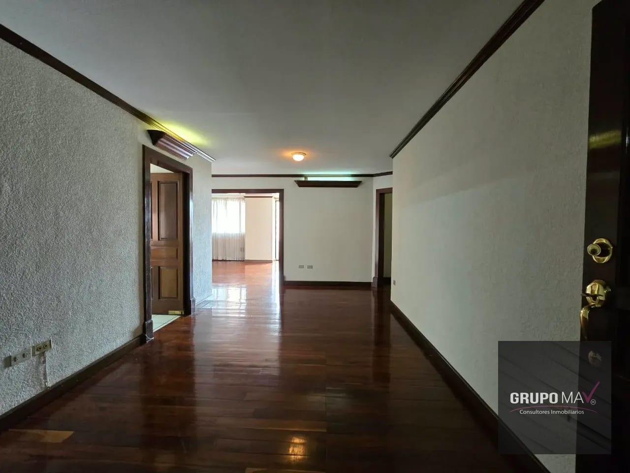 Apartamento en Zona 10 A la par de C.C La Estación +1 — Apartamento en Alquiler en Zona 10, Guatemala, Ciudad — foto 6 de 11