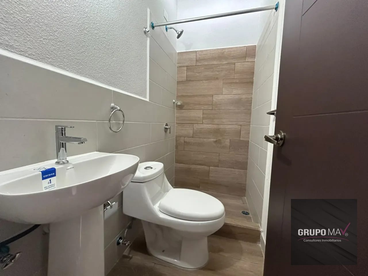 Casa Condado Florenza Condominio Trento San Jose Pínula — Casa en Alquiler en Condado Florenza, San José Pinula, Guatemala, Ciudad — foto 10 de 14