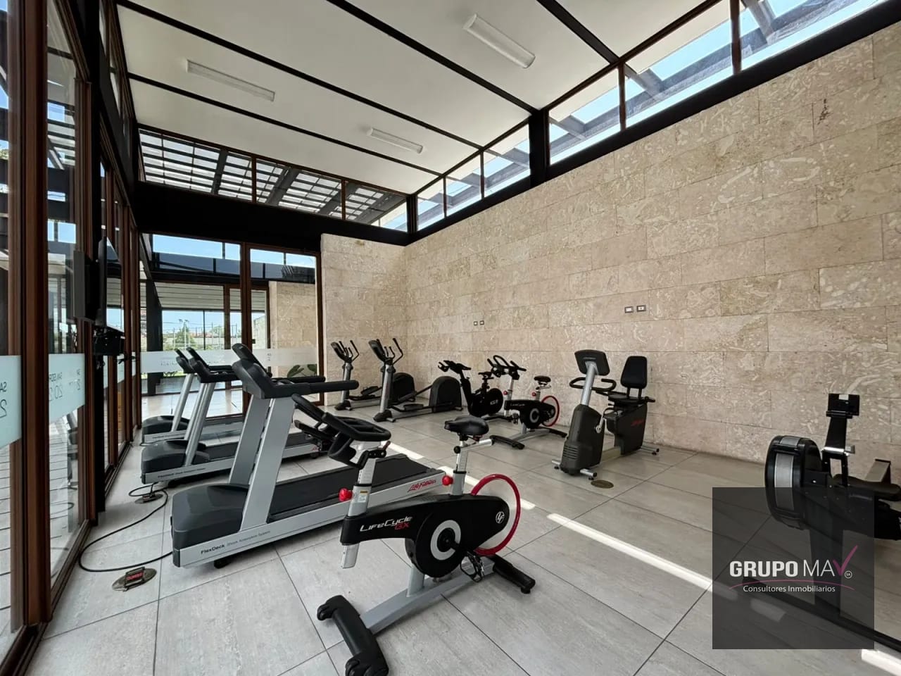 Apartamento Zona 16 Edificio San Isidro 2021 — Apartamento en Venta en San Isidro 20/21, Zona 16, Guatemala, Ciudad — foto 14 de 17