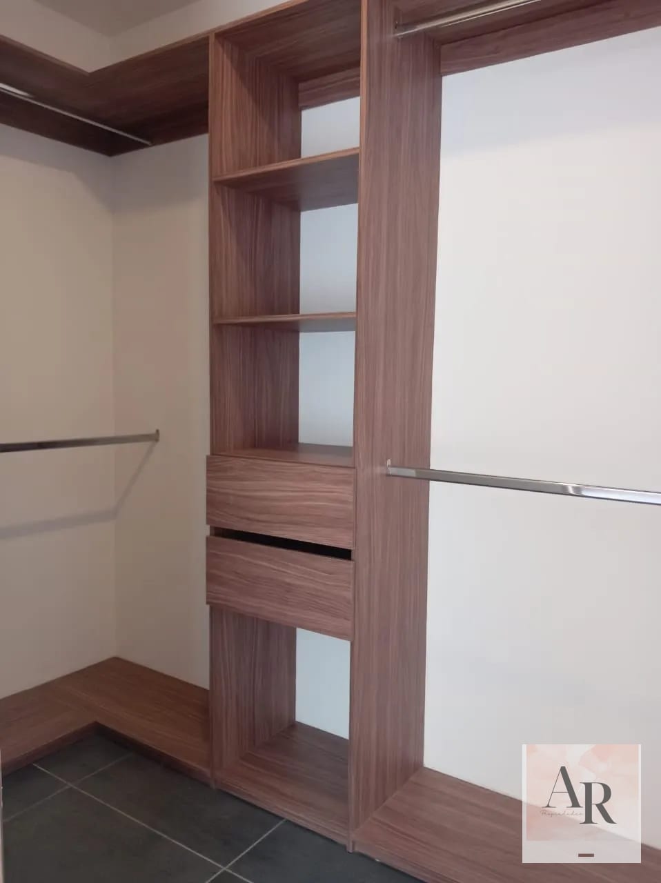 Apartemaneto en renta zona 10 — Apartamento en Alquiler en Zona 10, Guatemala, Ciudad — foto 3 de 8