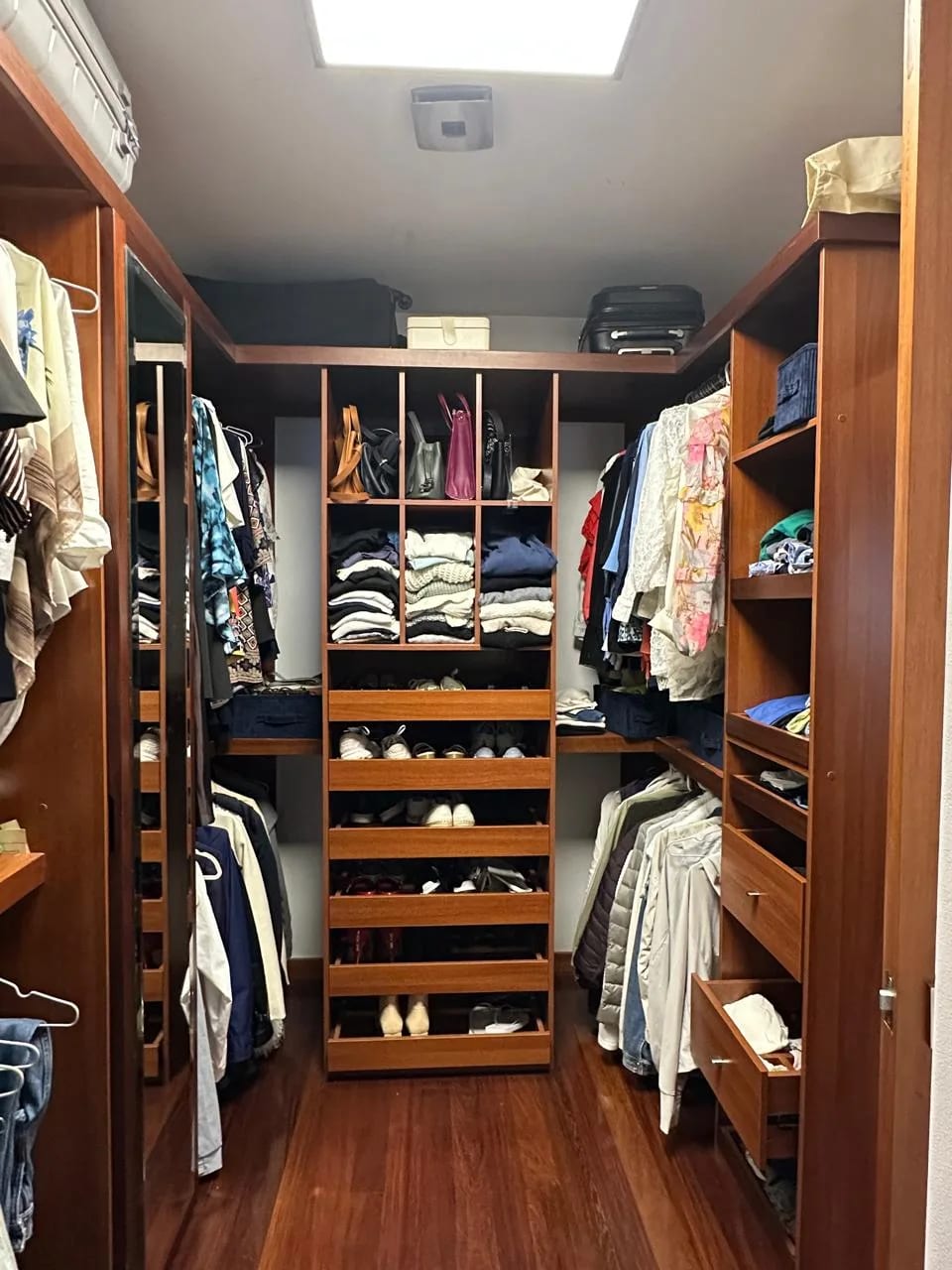 Lindo apto en renta en VERDINO zona 15 — Apartamento en Alquiler en Verdino, Zona 15, Guatemala, Ciudad — foto 10 de 16