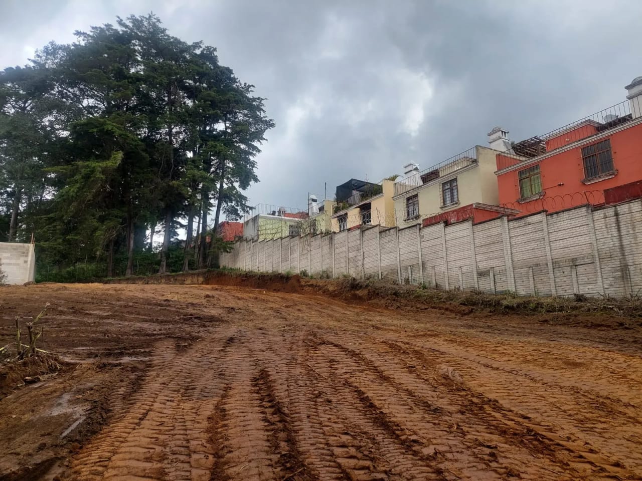Terreno en Km 32 ruta de Antigua a San Lucas Sacatepéquez — Terreno en Venta en San Juan Sacatepéquez, Sacatepéquez — foto 4 de 5