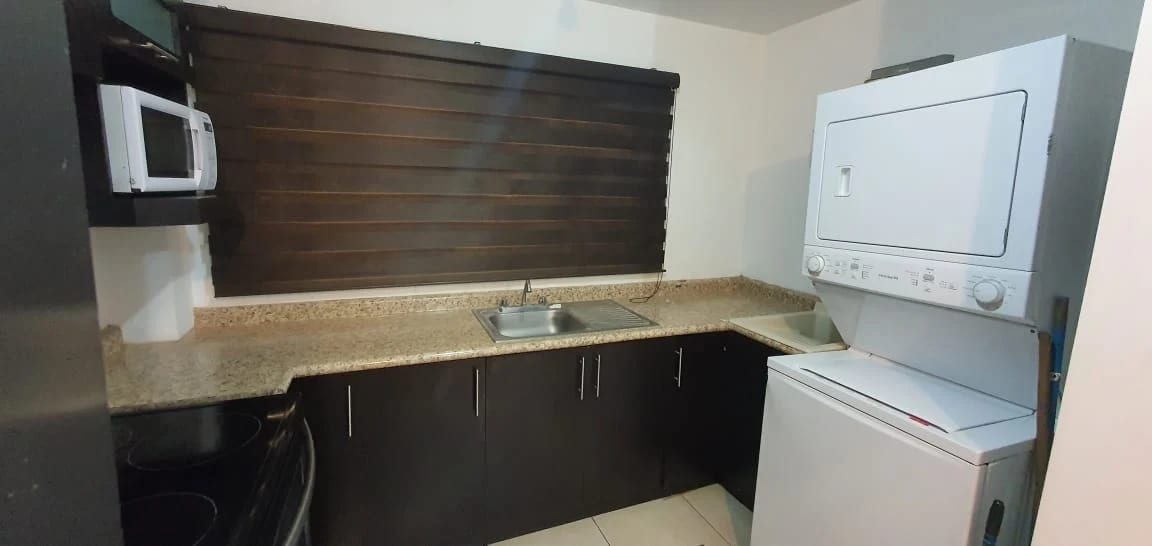 Apartamento amueblado en Zona 11 — Apartamento en Alquiler en Zona 11, Guatemala, Ciudad — foto 6 de 10