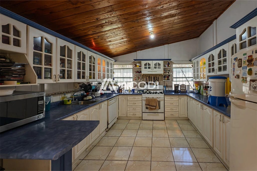Casa de un nivel en San Lucas Sacatepéquez — Casa en Venta en San Lucas Sacatepéquez, Sacatepéquez — foto 5 de 10