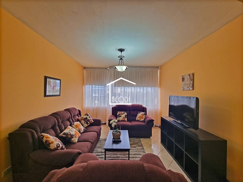 Apartamento amueblado en zona 10 — Apartamento en Alquiler en Zona 10, Guatemala, Ciudad — foto 2 de 9