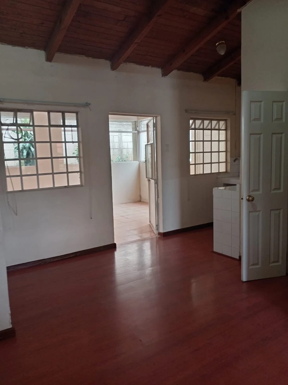 Casa en San Lucas Sacatepéquez — Casa en Venta en San Lucas Sacatepéquez, Sacatepéquez — foto 5 de 10