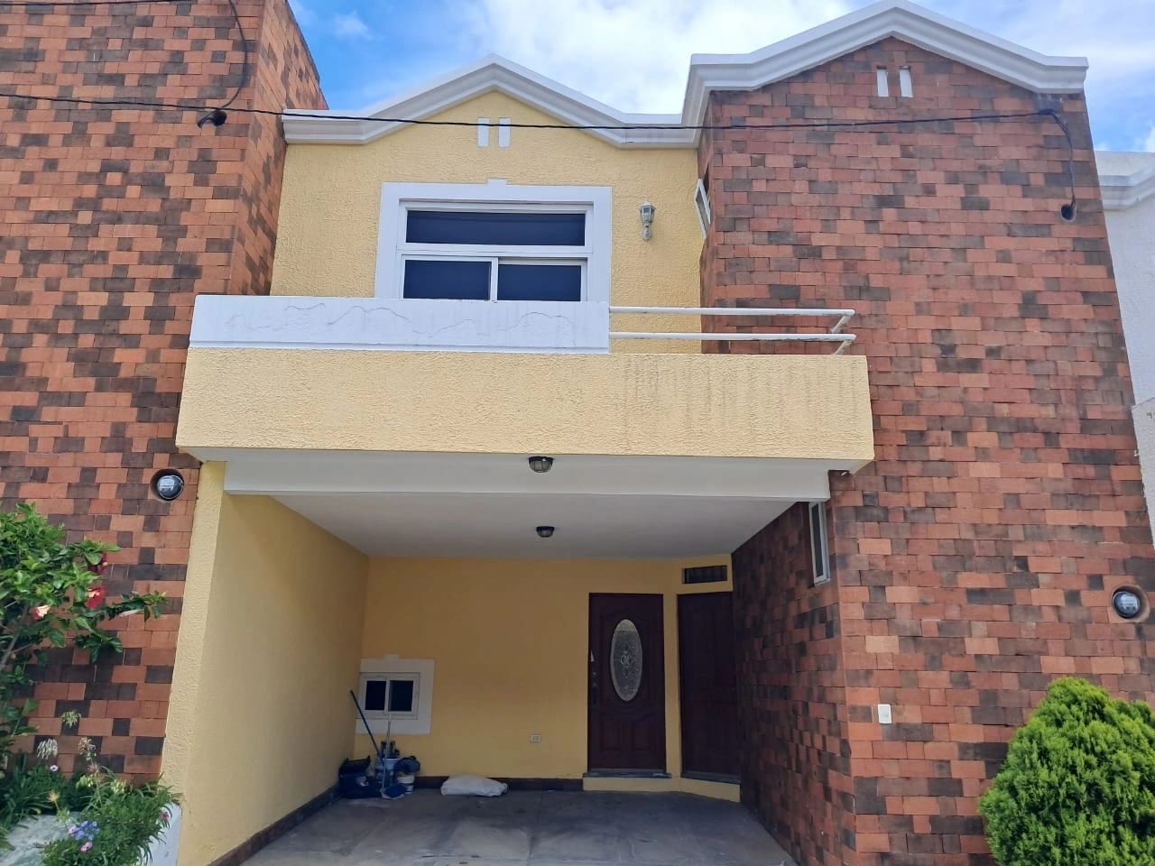 Townhouse en San Lucas Sacatepéquez — Casa en Venta en San Lucas Sacatepéquez, Sacatepéquez — foto 1 de 10