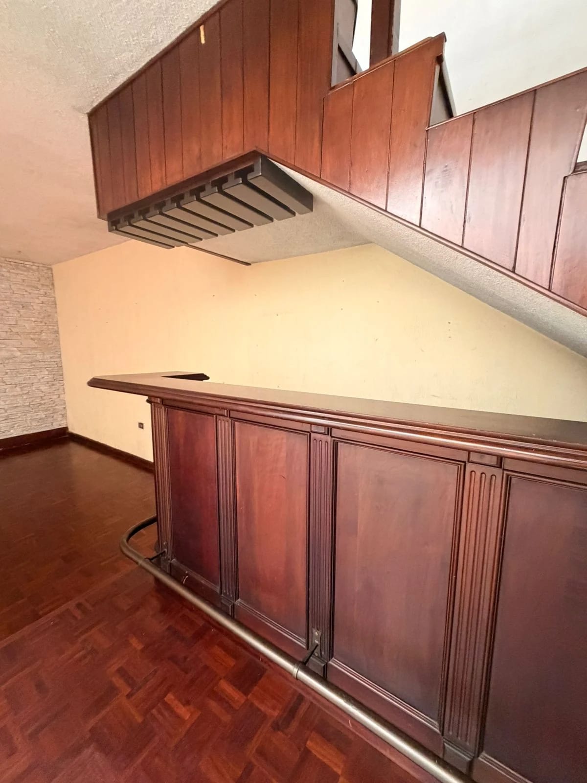 Casa en Zona 10 — Casa en Alquiler en Zona 10, Guatemala, Ciudad — foto 7 de 12