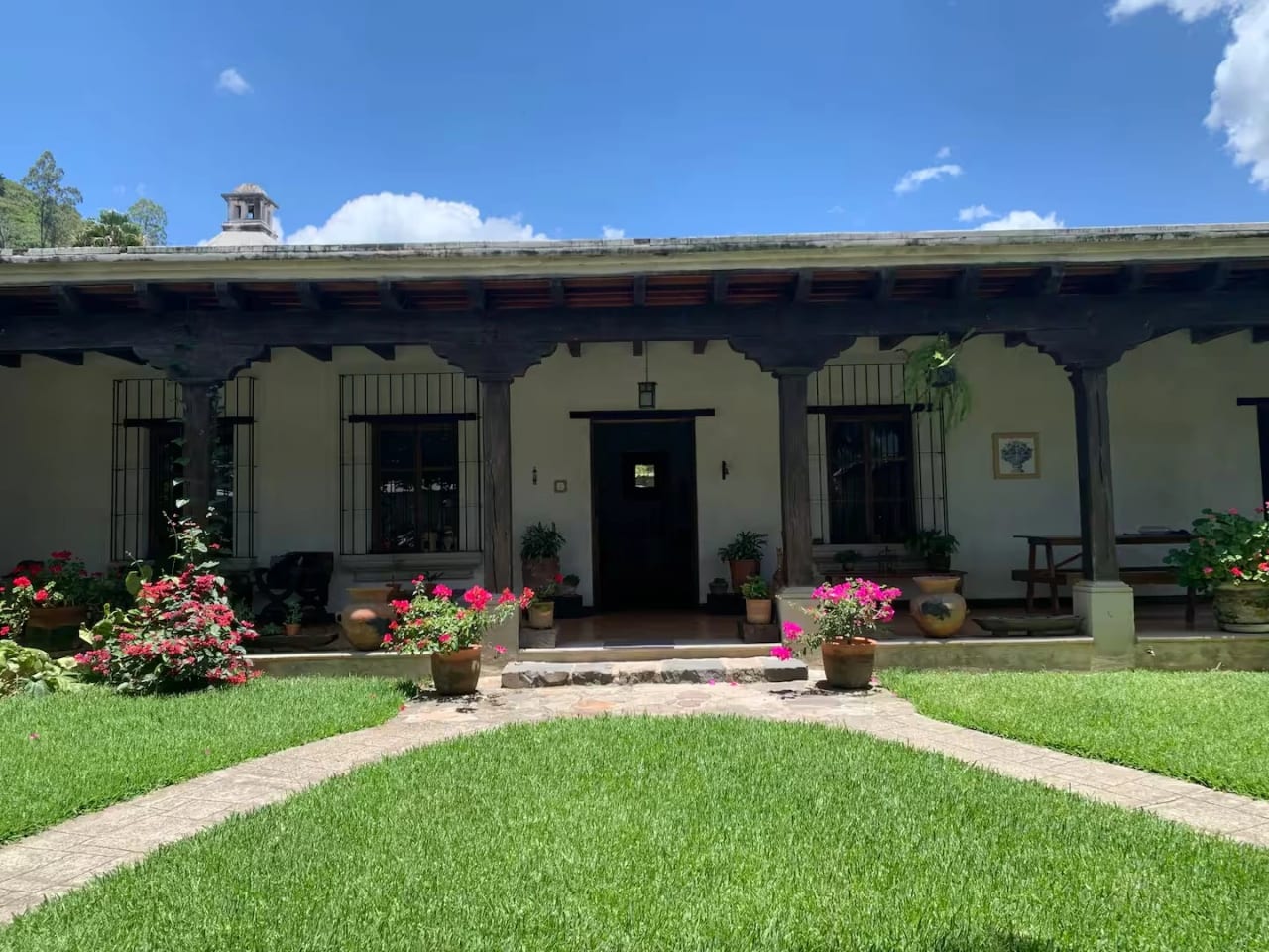 Propiedad en Casco de Antigua Guatemala — Casa en Venta en Antigua, Sacatepéquez — foto 1 de 10