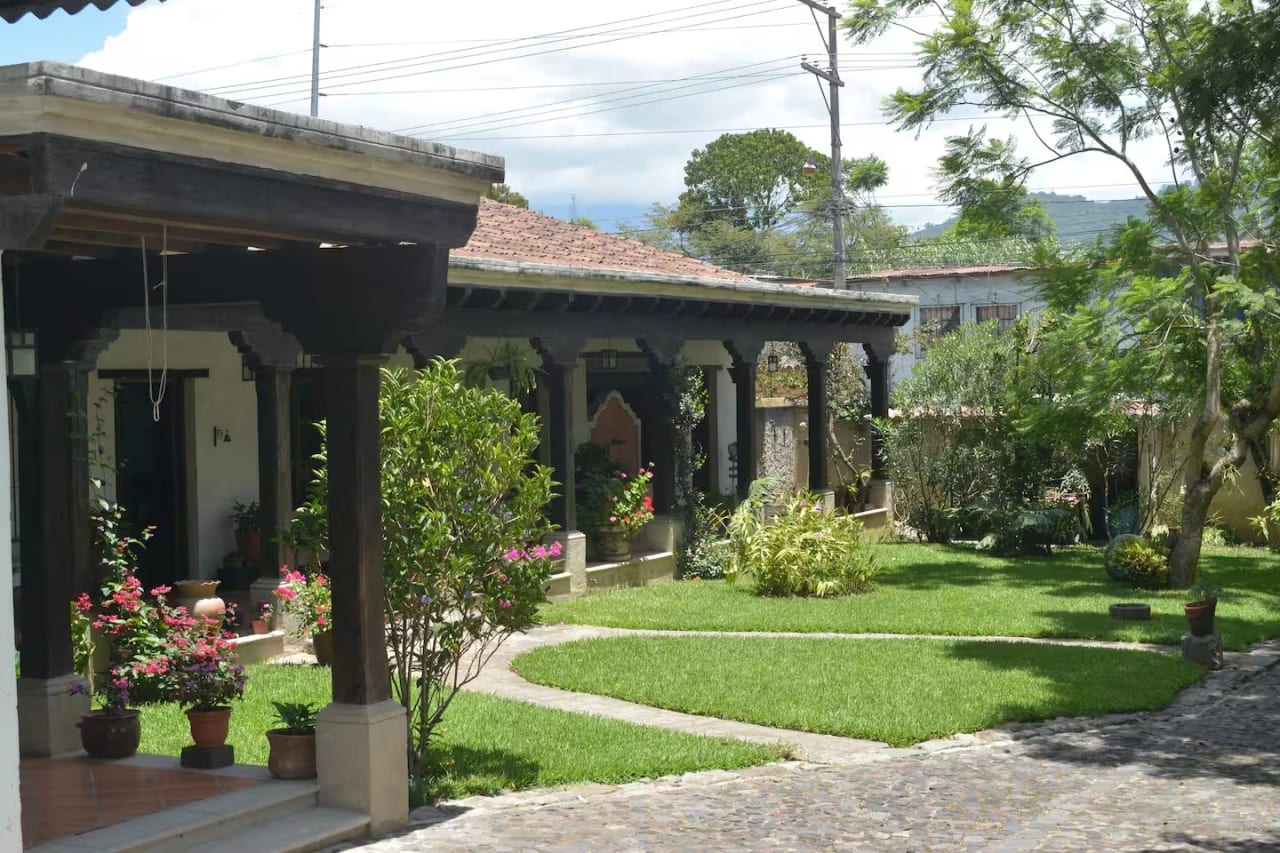Propiedad en Casco de Antigua Guatemala — Casa en Venta en Antigua, Sacatepéquez — foto 7 de 10