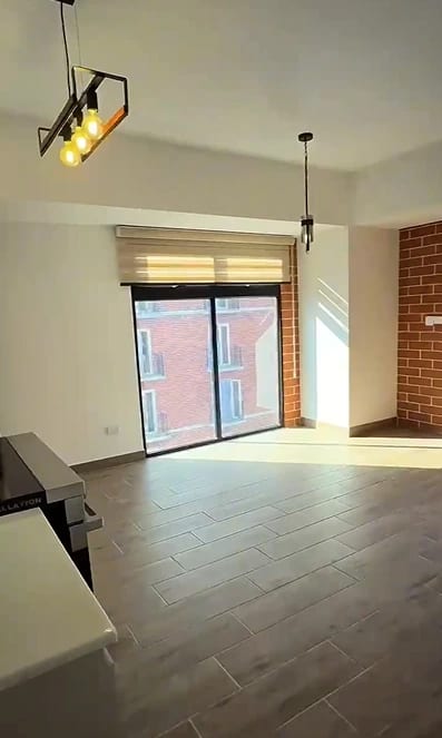 Apartamento en Zona 4 — Apartamento en Alquiler en Zona 4, Guatemala, Ciudad — foto 2 de 10
