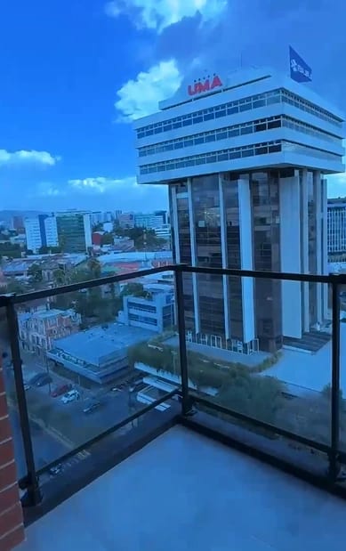 Apartamento en Zona 4 — Apartamento en Alquiler en Zona 4, Guatemala, Ciudad — foto 11 de 11