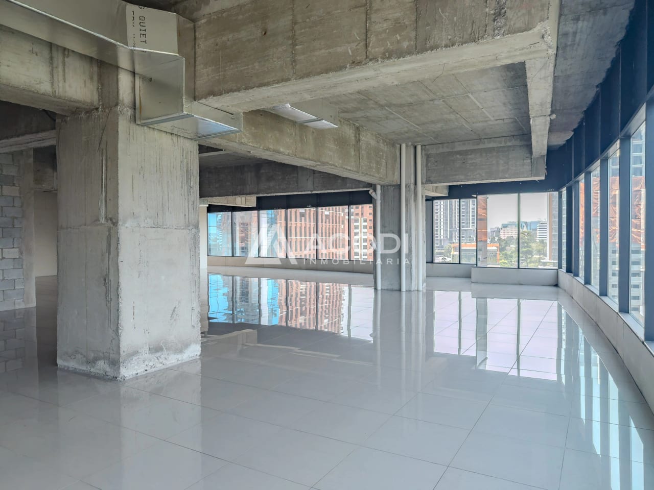 Oficina en Zona 10 — Oficina en Venta en Zona 10, Guatemala, Ciudad — foto 4 de 10