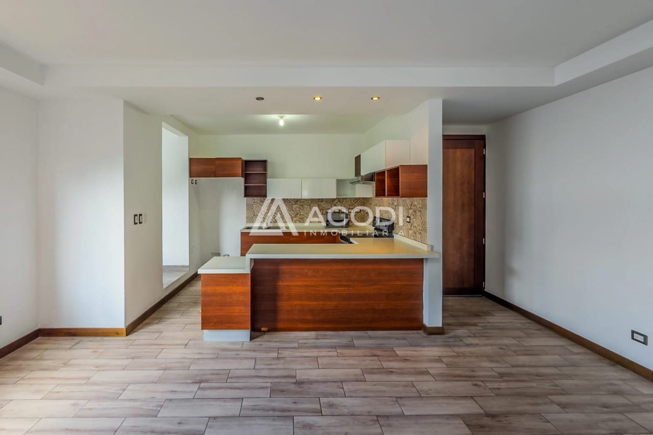 Apartamento en Zona 16 — Apartamento en Venta en Zona 16, Guatemala, Ciudad — foto 1 de 11