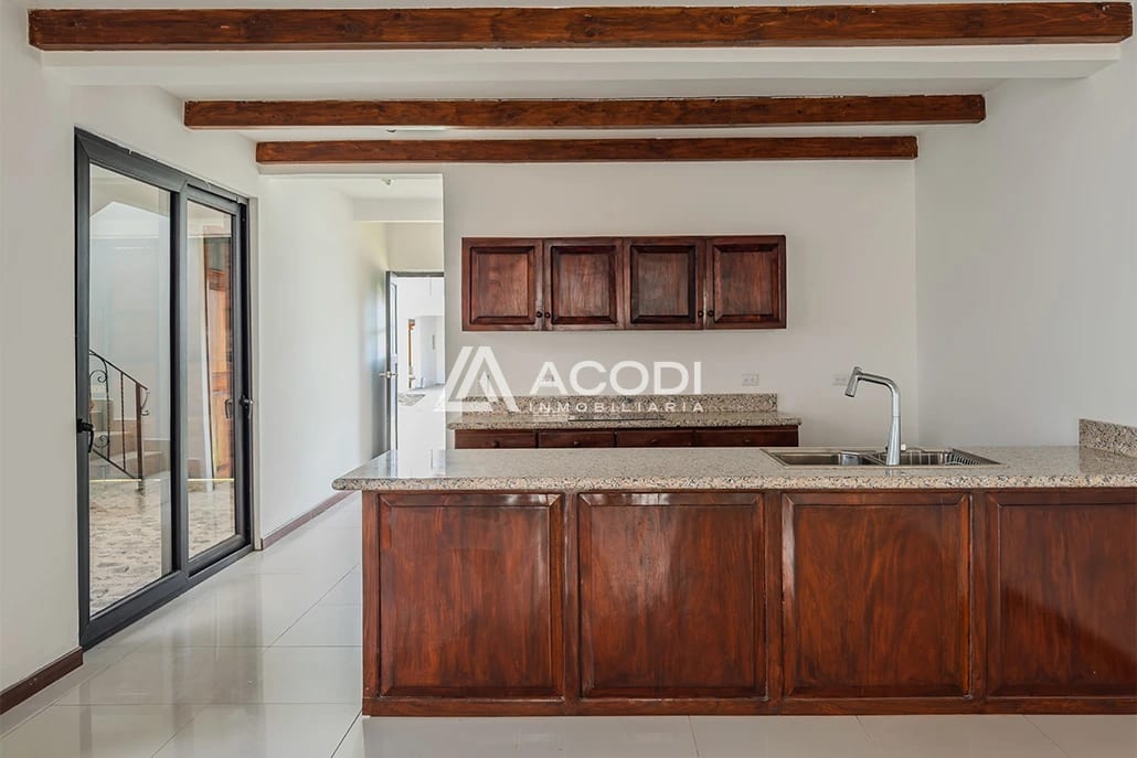 Casa cerca de Antigua Guatemala, Alotenango — Casa en Venta en Alotenango, Sacatepéquez — foto 4 de 10