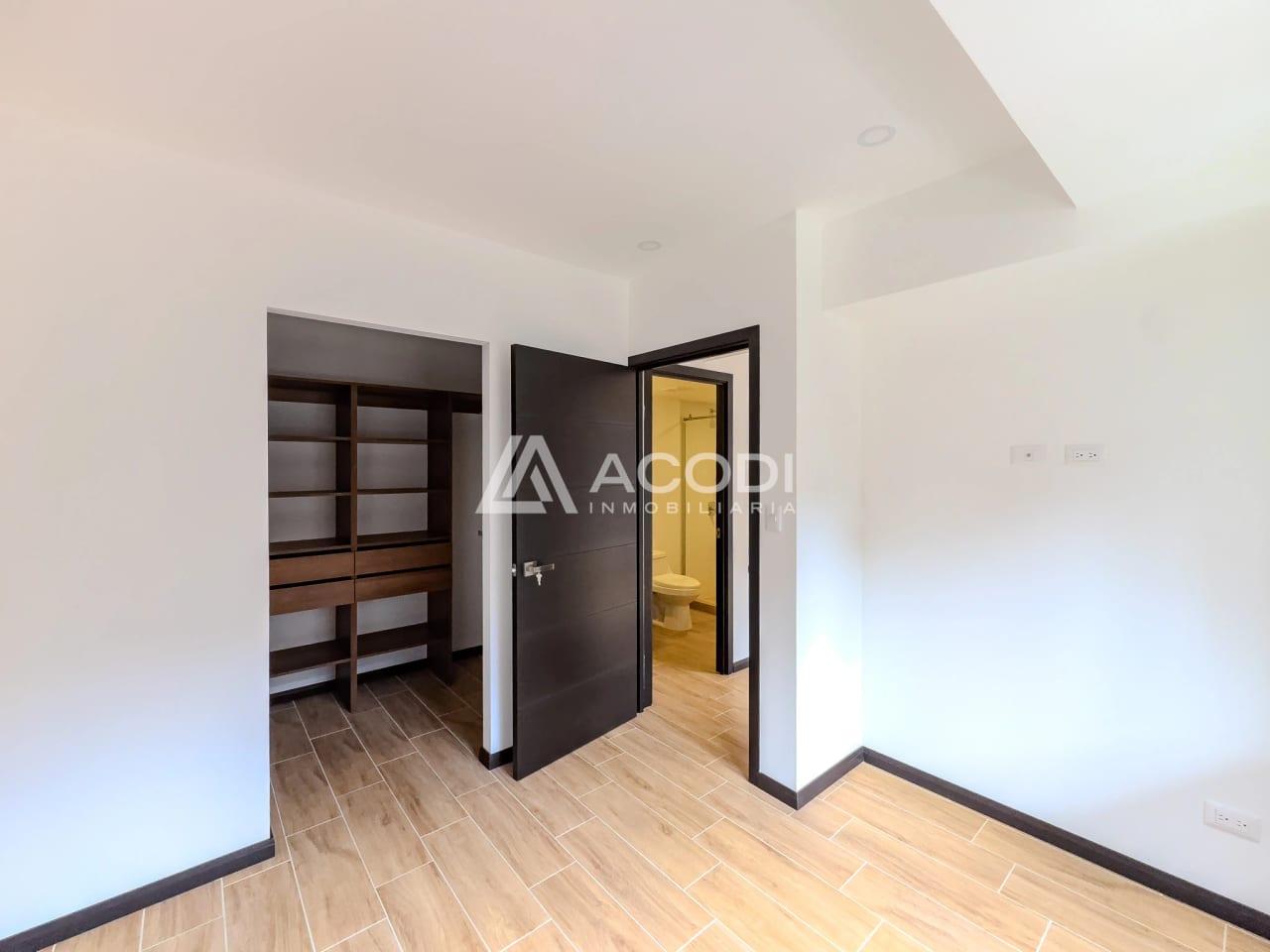 Apartamento en Zona 13 — Apartamento en Alquiler en Zona 13, Guatemala, Ciudad — foto 3 de 5