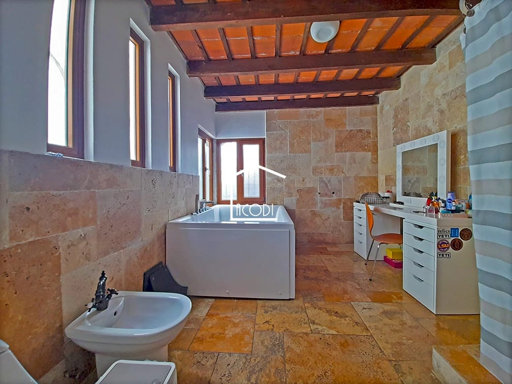 Casa en Jardines de San Isidro, zona 16 — Casa en Venta en Zona 16, Guatemala, Ciudad — foto 5 de 5