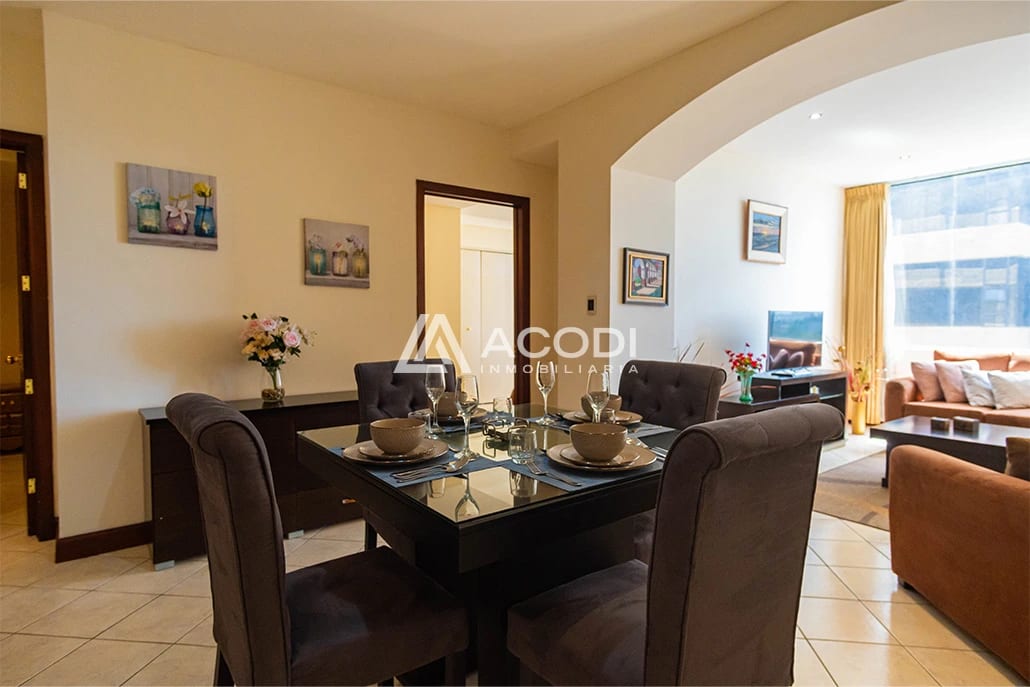 Apartamento amueblado en Zona 10 — Apartamento en Alquiler en Zona 10, Guatemala, Ciudad — foto 4 de 9