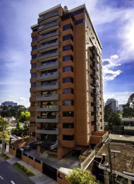Apartamento en Zona 10 — Apartamento en Alquiler en Zona 10, Guatemala, Ciudad — foto 8 de 8