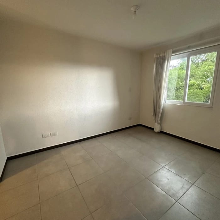 Apartamento en Mariscal, Zona 11 — Apartamento en Alquiler en Zona 11, Guatemala, Ciudad — foto 4 de 9