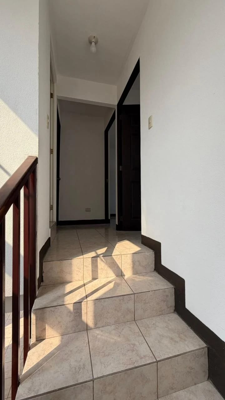 Casa en San Miguel Dueñas, Sacatepéquez — Casa en Venta en San Miguel Dueñas, Sacatepéquez — foto 5 de 7