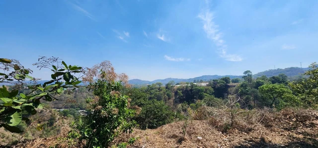 Terreno en Km 15 Carretera al Atlántico, Zona 18 — Terreno en Venta en Zona 18, Guatemala, Ciudad — foto 1 de 6