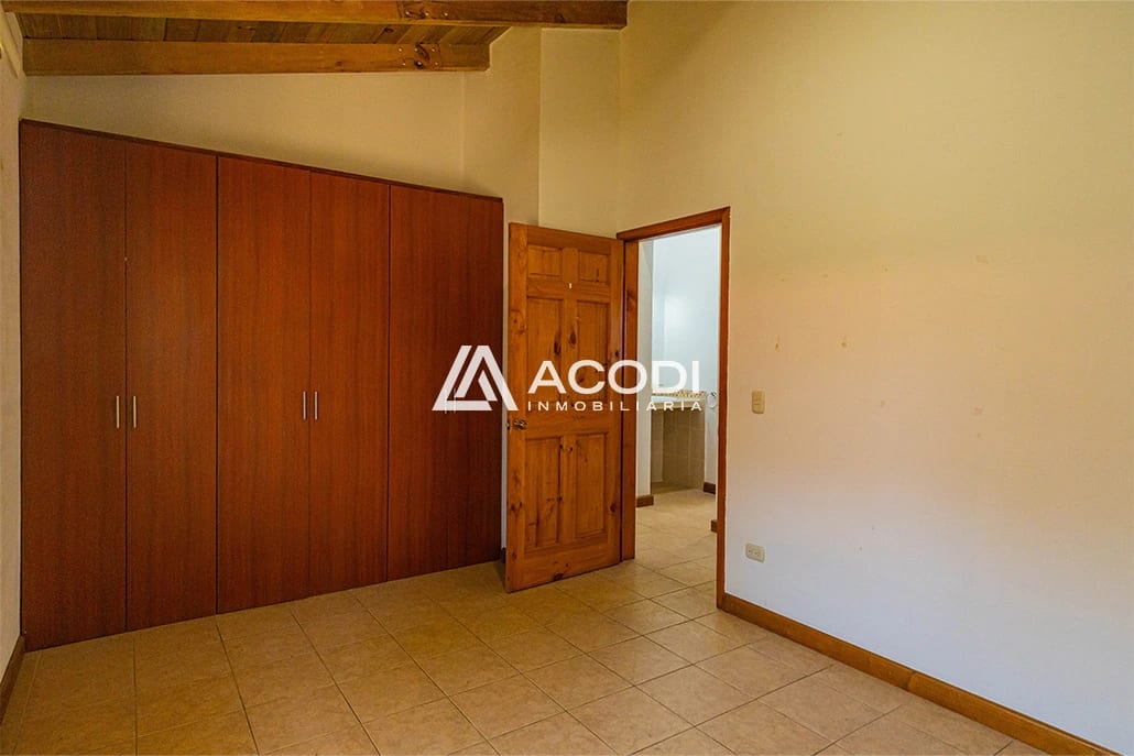 Casa en Zona 16 — Casa en Alquiler en Zona 16, Guatemala, Ciudad — foto 4 de 7