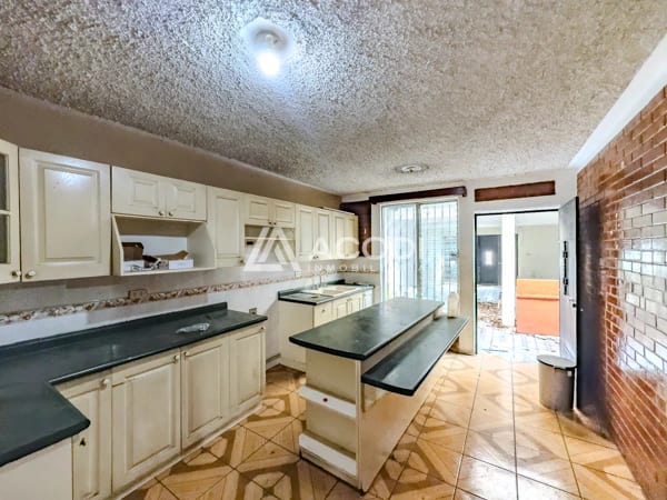 Propiedad en sector Mariscal, Zona 11 — Casa en Venta en Zona 11, Guatemala, Ciudad — foto 3 de 9