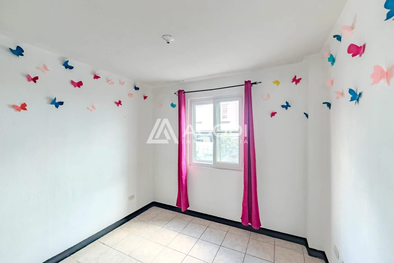 Casa en Zona 18 — Casa en Venta en Zona 18, Guatemala, Ciudad — foto 4 de 7