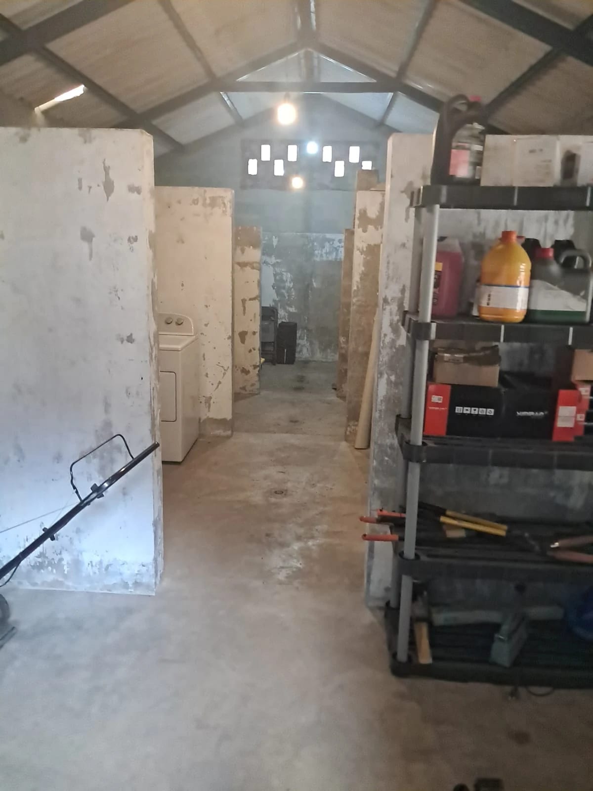 Bodega en Sacatepéquez — Bodega / Ofibodega en Venta en San Lucas Sacatepéquez, Sacatepéquez — foto 3 de 4