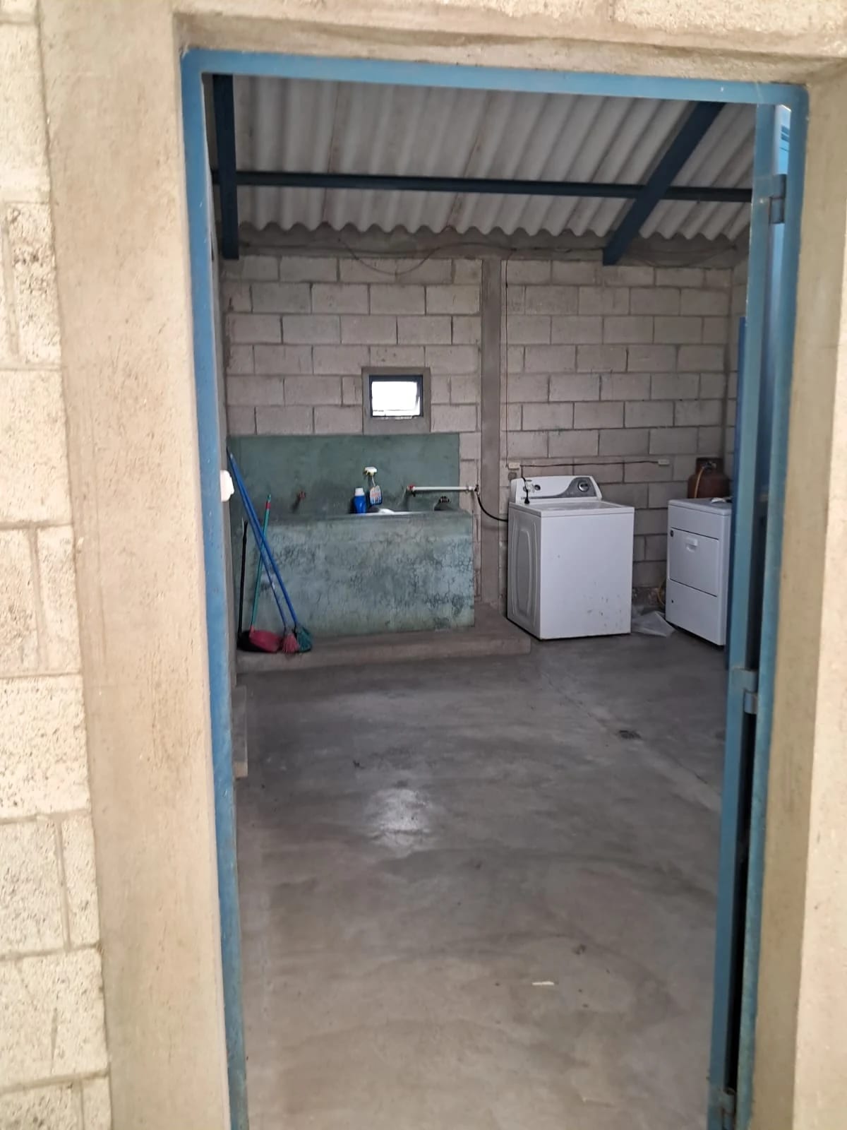 Bodega en Sacatepéquez — Bodega / Ofibodega en Venta en San Lucas Sacatepéquez, Sacatepéquez — foto 4 de 4