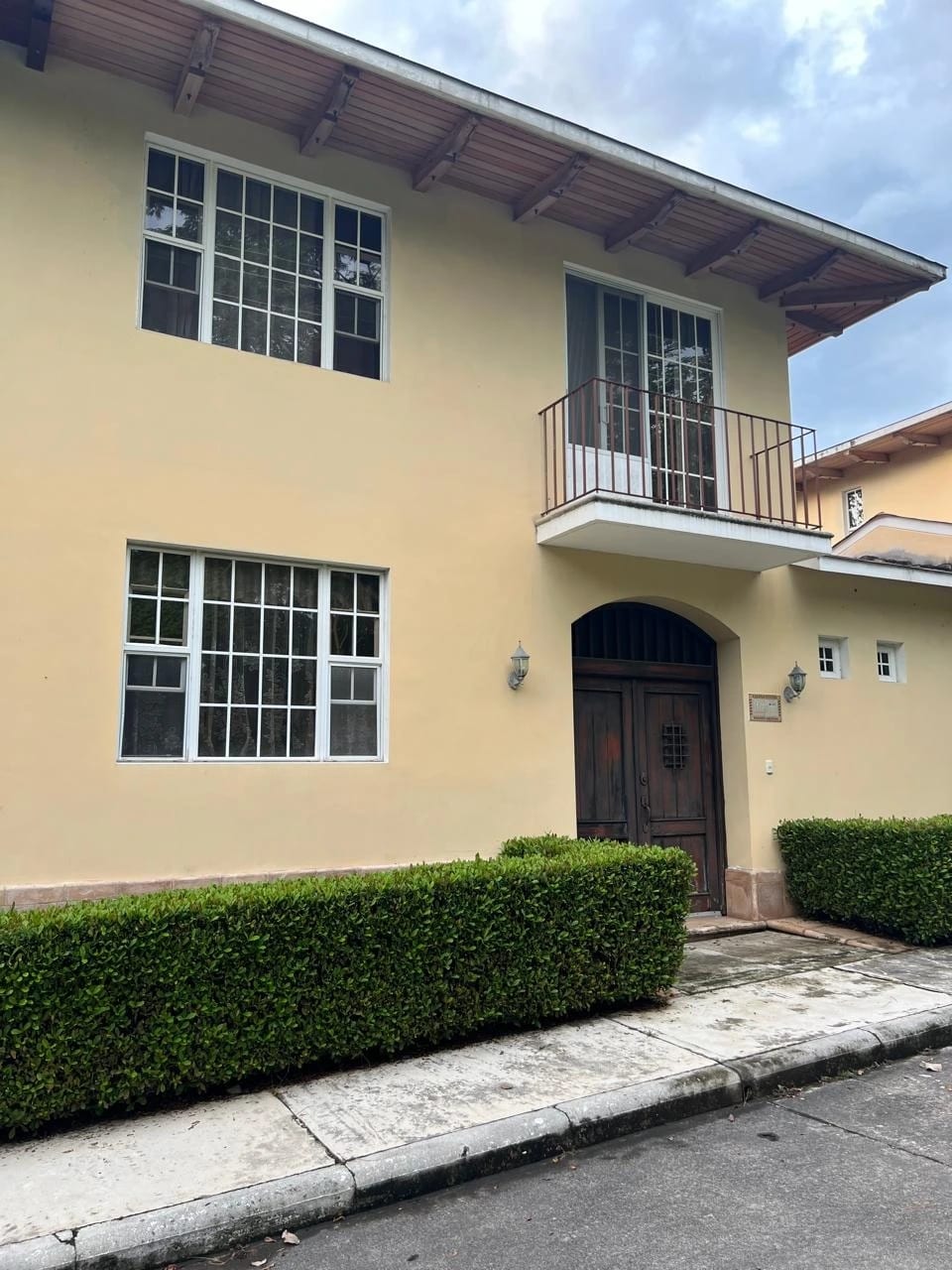 Casa en Zona 5, Retalhuleu — Casa en Venta en Retalhuleu, Retalhuleu — foto 1 de 10