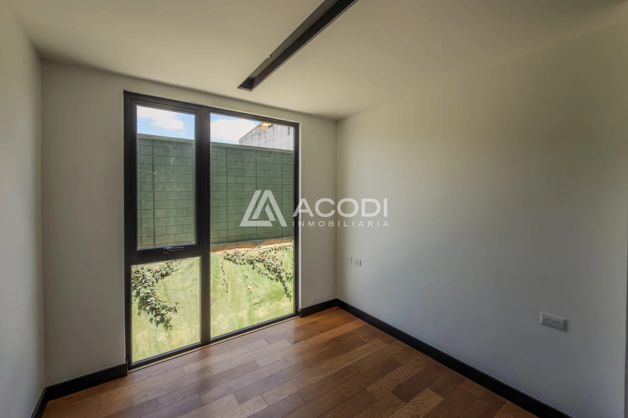Apartamento en Mariscal, Zona 11 — Apartamento en Alquiler en Zona 11, Guatemala, Ciudad — foto 2 de 4