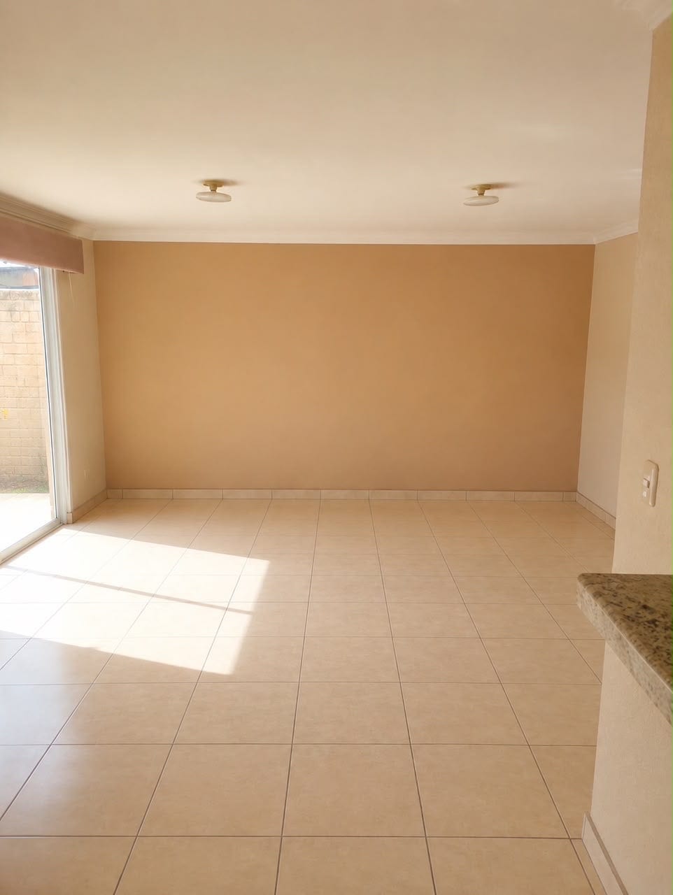 Alquilo Vendo Casa en Prados de San Ceistobal Estilo Roma con Loft — Casa en Alquiler en Prados de San Cristóbal, Zona 8 Mixco, Guatemala, Ciudad — foto 3 de 9
