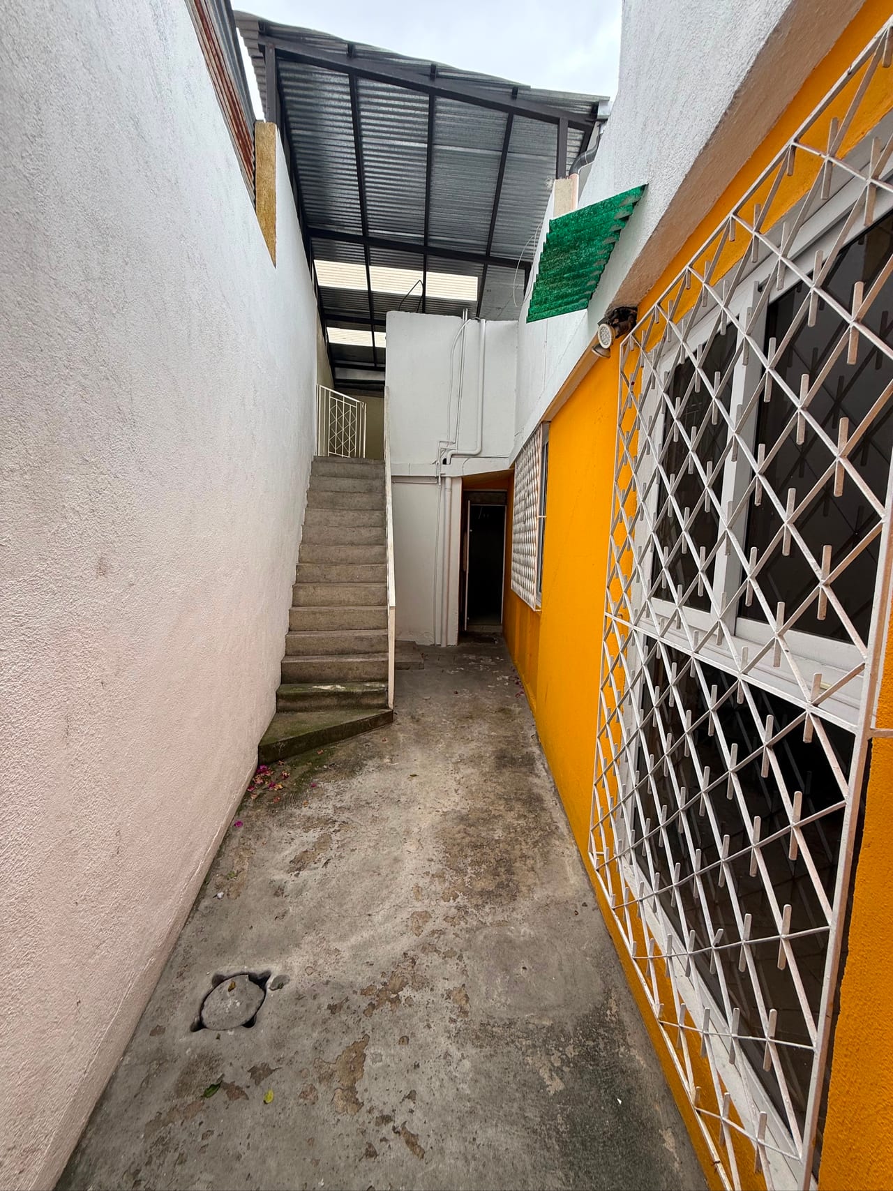Vendo Casa de un Nivel en Residencial Vivibien Zona 5 — Casa en Venta en Colonia Vivibien, Zona 5, Guatemala, Ciudad — foto 13 de 17