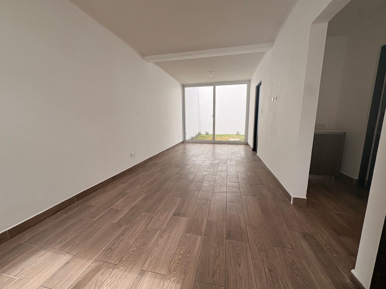 Casa en Venta en Ciudad San Cristobal Condominio Sante — Casa en Venta en Zona 8 Mixco, Guatemala, Ciudad — foto 3 de 15