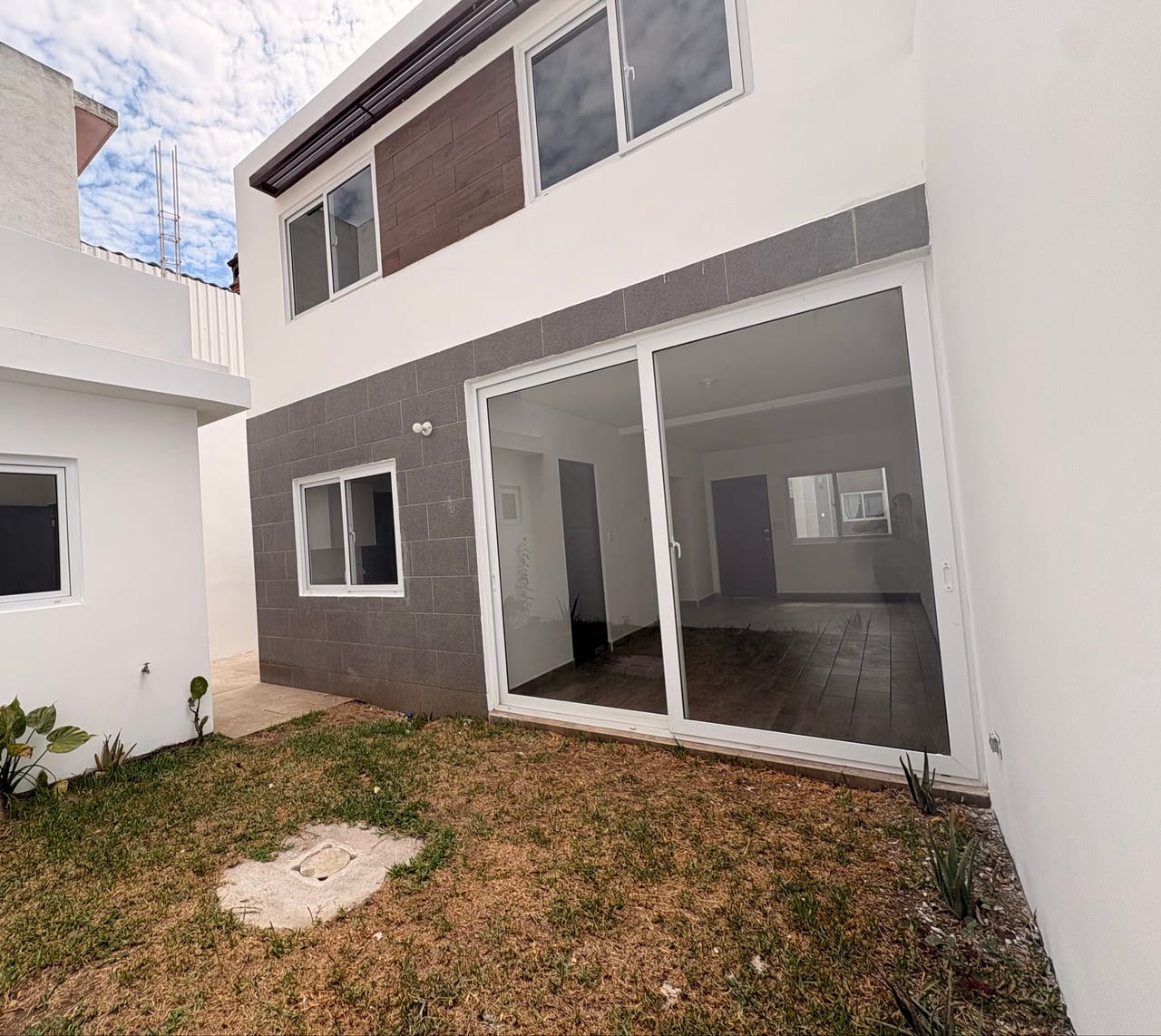 Casa en Venta en Ciudad San Cristobal Condominio Sante — Casa en Venta en Zona 8 Mixco, Guatemala, Ciudad — foto 14 de 15