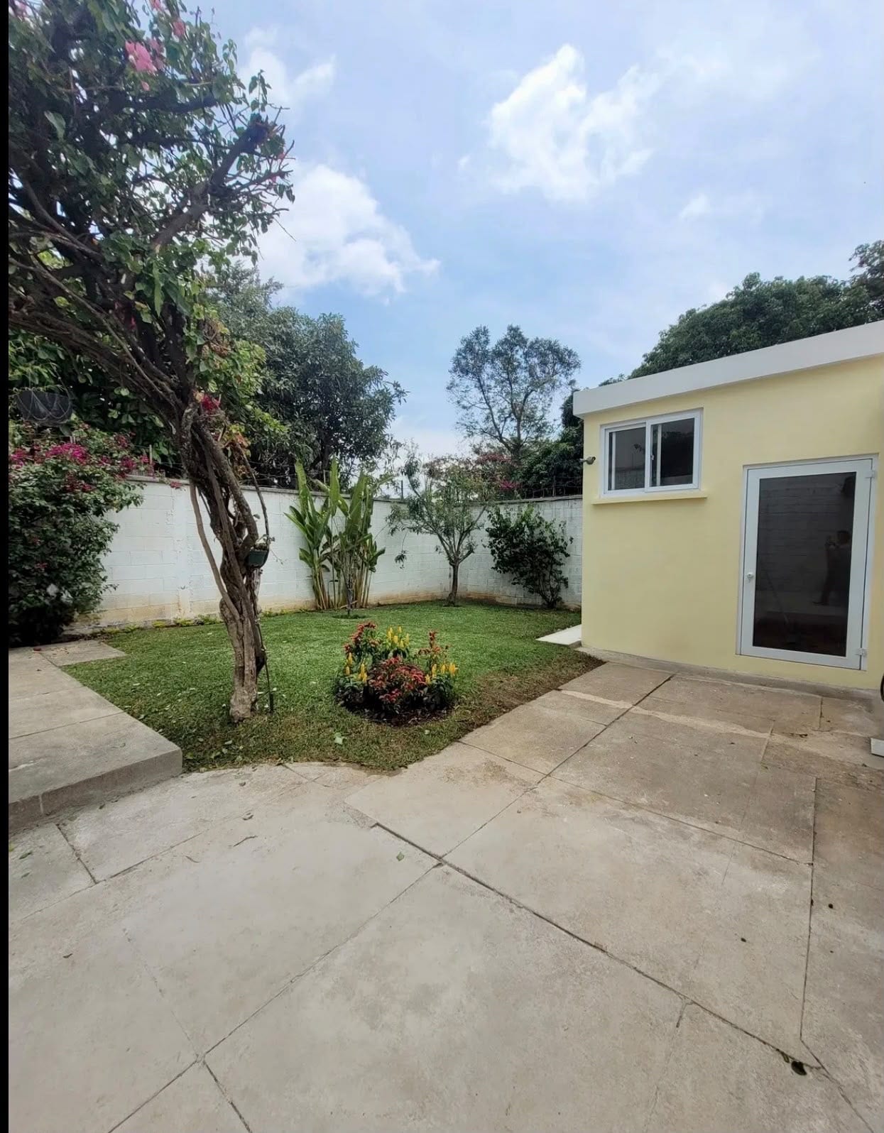Casa en Renta Ciudad San Cristobal Cercano a Pinares — Casa en Alquiler en Zona 8 Mixco, Guatemala, Ciudad — foto 10 de 10