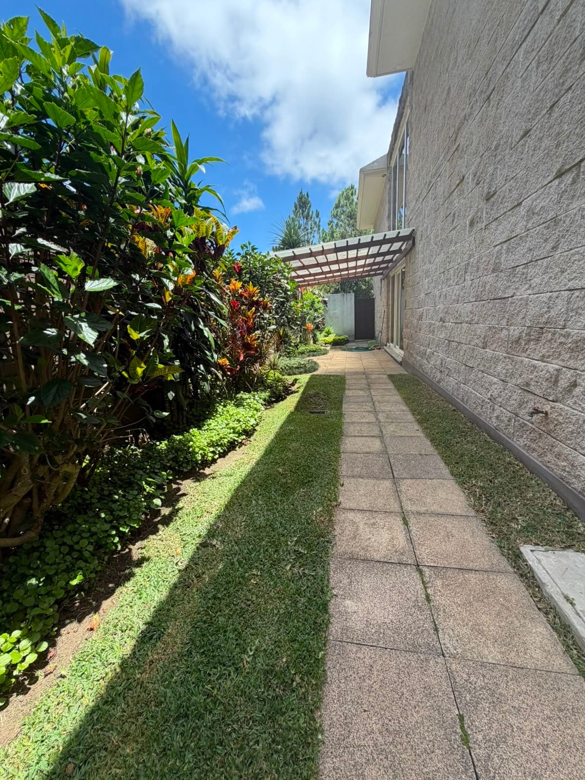 Hermosa Casa en Venta Bosques de las Luces — Casa en Venta en Bosques de Las Luces, Carretera a El Salvador, Guatemala, Ciudad — foto 7 de 12