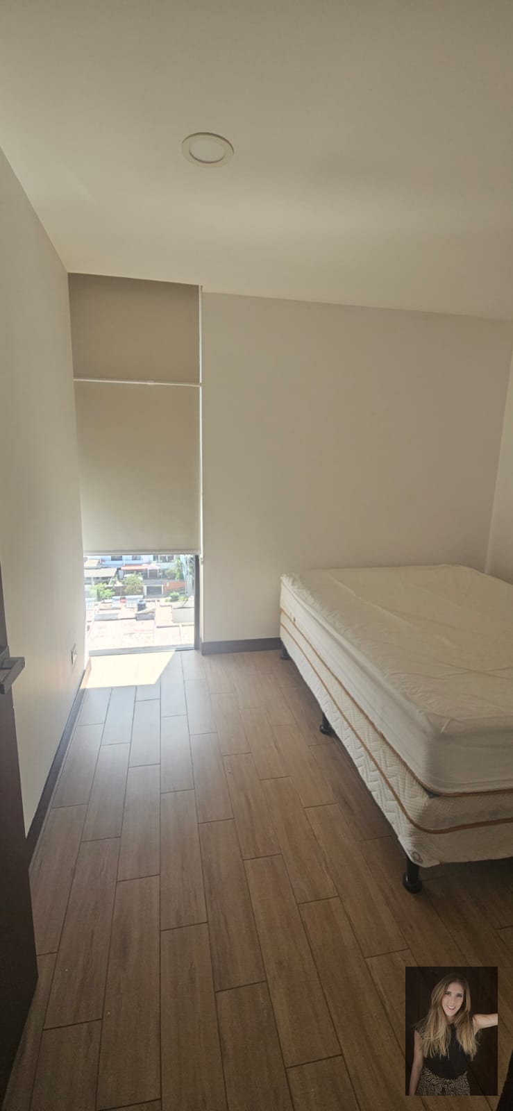 Apartamento amueblado en renta edificio Avenik zona 15 — Apartamento en Alquiler en Zona 15, Guatemala, Ciudad — foto 3 de 9