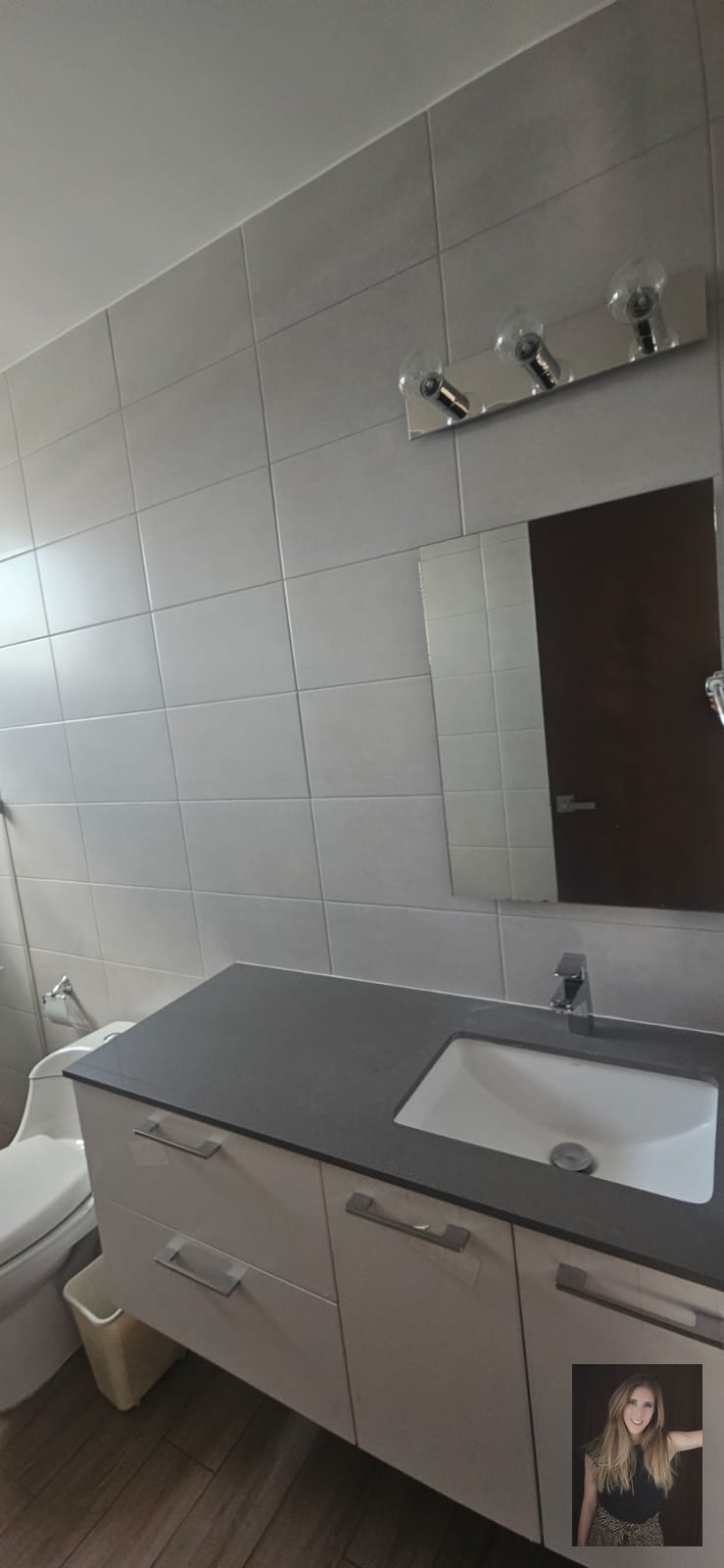 Apartamento amueblado en renta edificio Avenik zona 15 — Apartamento en Alquiler en Zona 15, Guatemala, Ciudad — foto 4 de 9