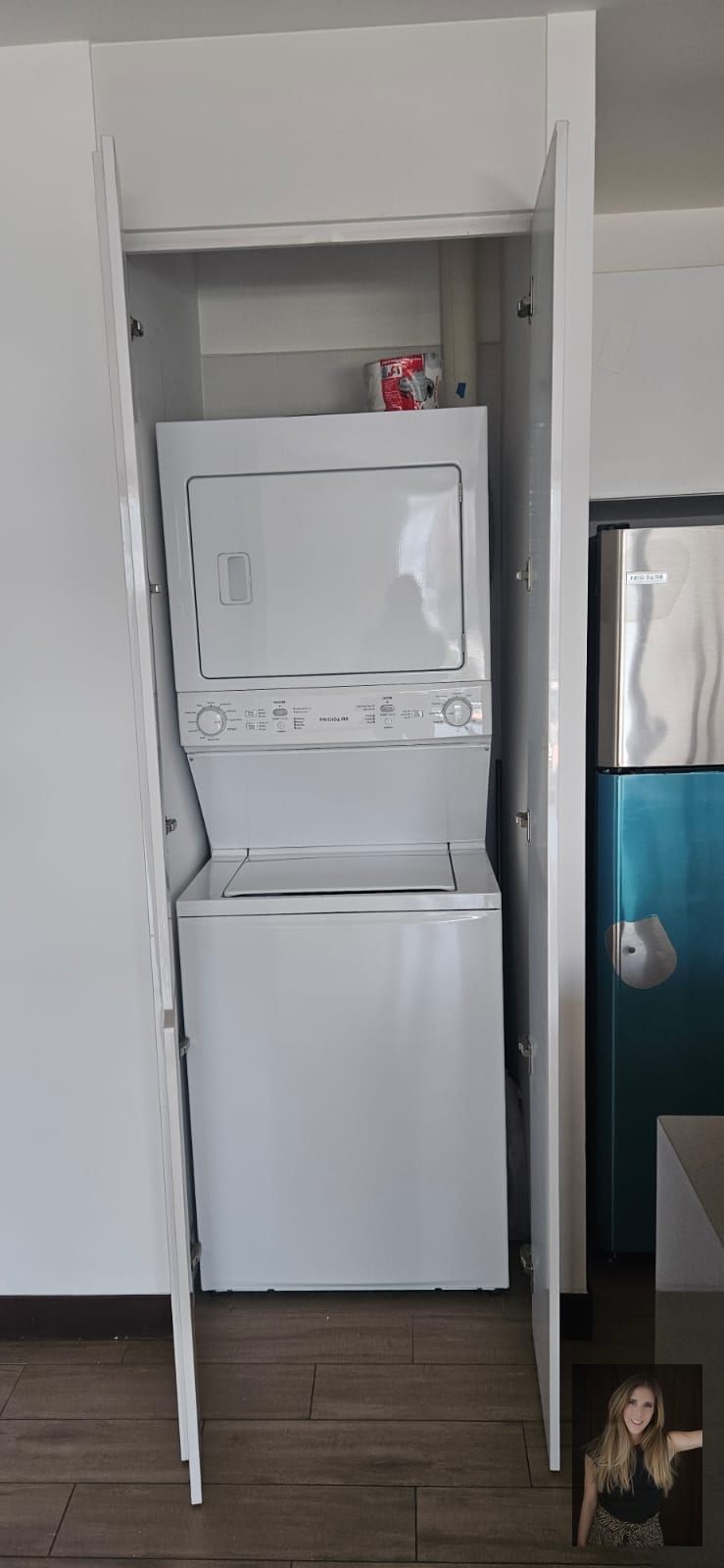 Apartamento amueblado en renta edificio Avenik zona 15 — Apartamento en Alquiler en Zona 15, Guatemala, Ciudad — foto 9 de 9