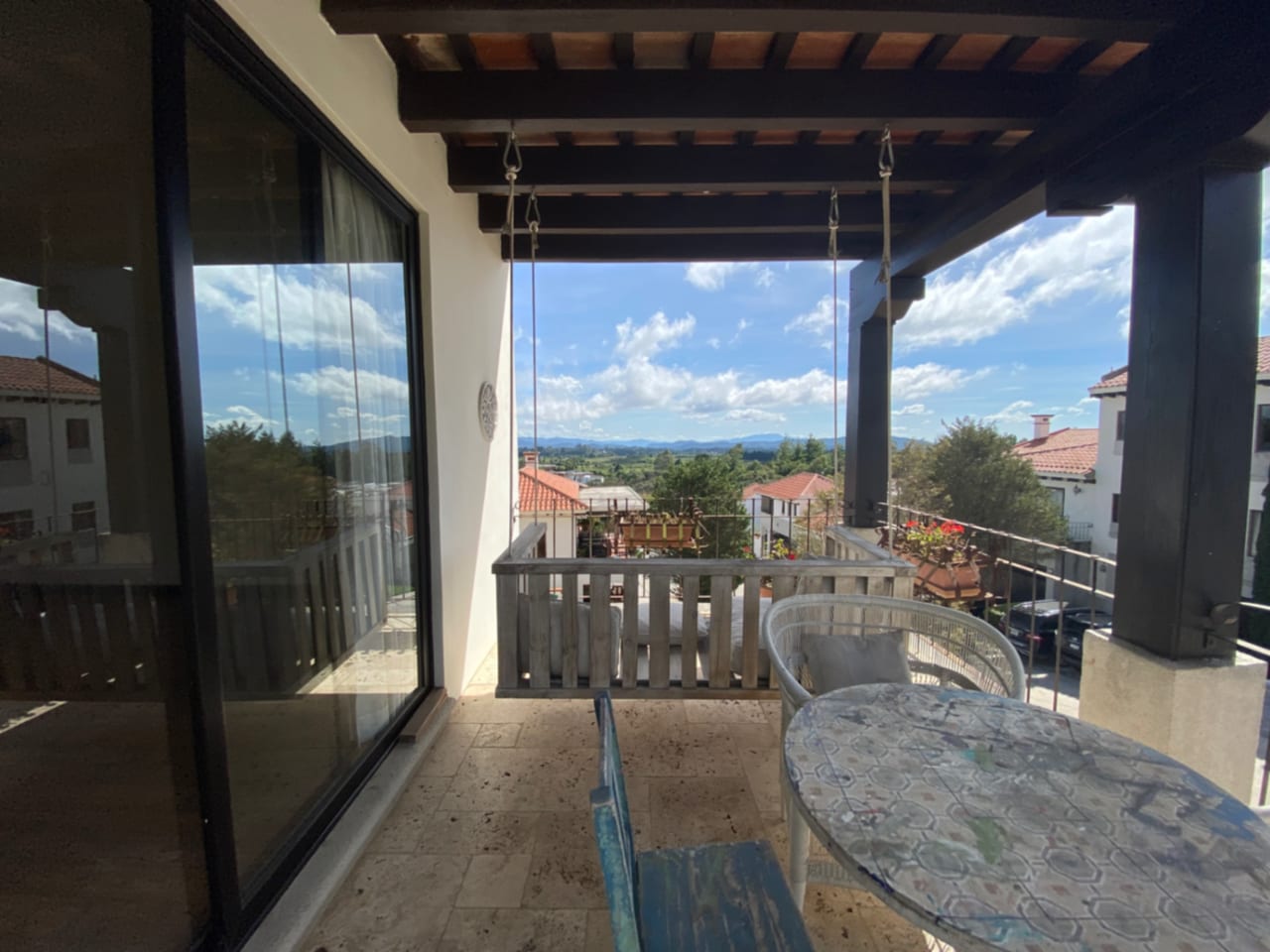 Espectacular casa en renta en Lazos de Fraijanes — Casa en Alquiler en Carretera a El Salvador, Guatemala, Ciudad — foto 14 de 17